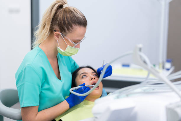 Best Knocked-Out Tooth Emergency  in Lindenhurst, IL